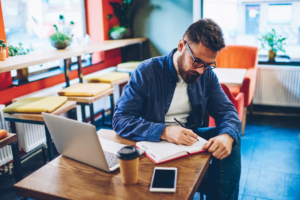 UX Diary Study: 5 Essential Tips For Conducing Better Studies